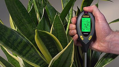Plant Garden Soil Meter:  Light, Moisture, pH, Temperature